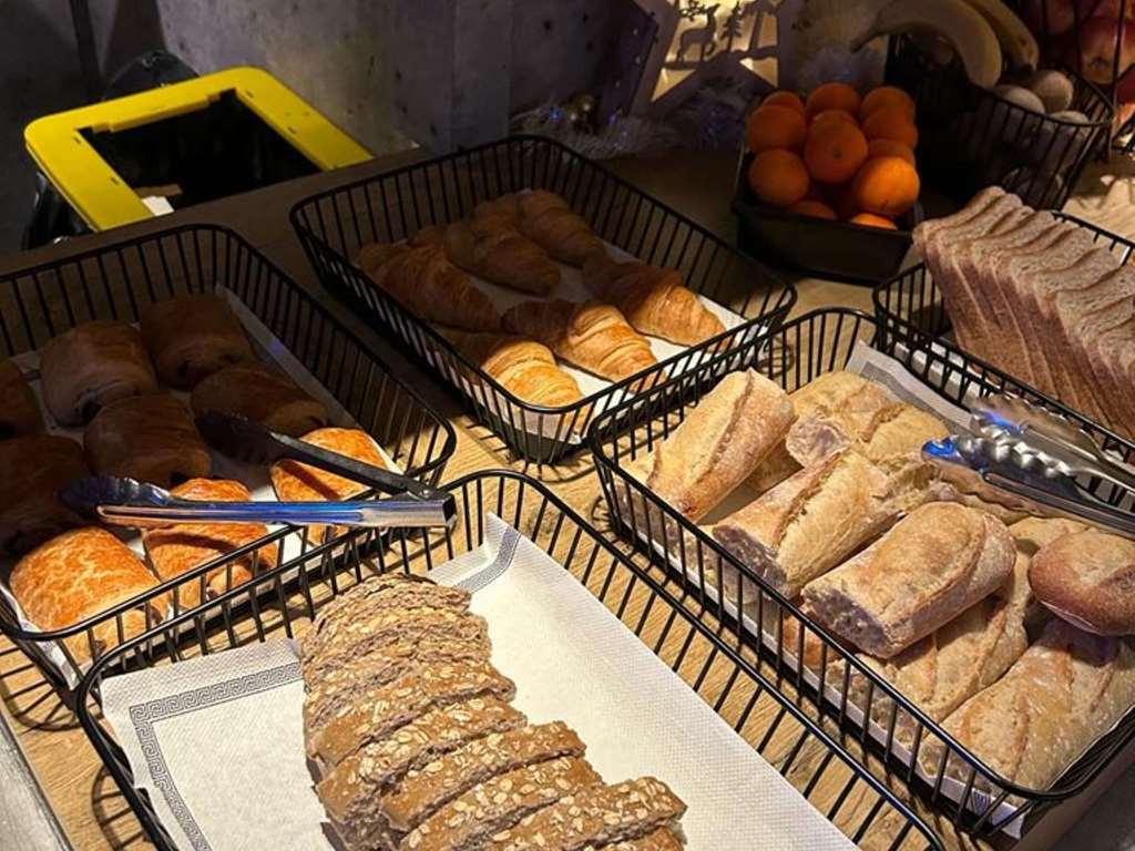 Ibis Budget Nantes Nord Saint Herblain Restoran gambar