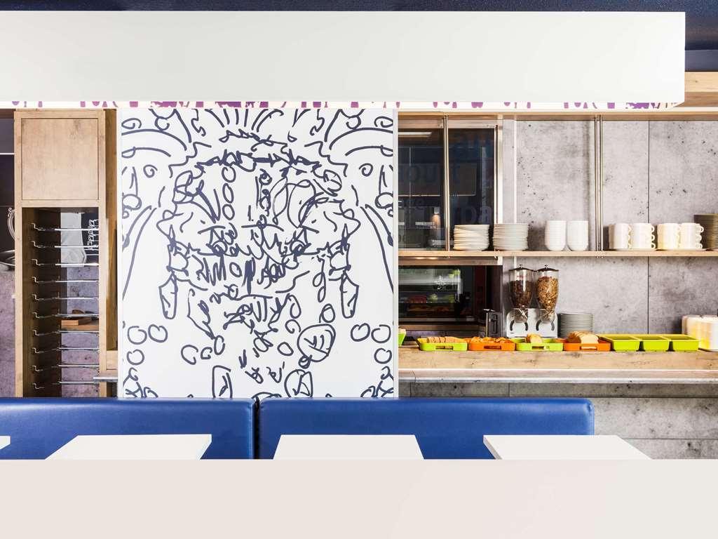 Ibis Budget Nantes Nord Saint Herblain Restoran gambar
